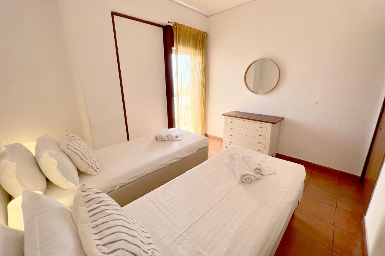 Apartment On The Beach By Amcf Alvor Ngoại thất bức ảnh