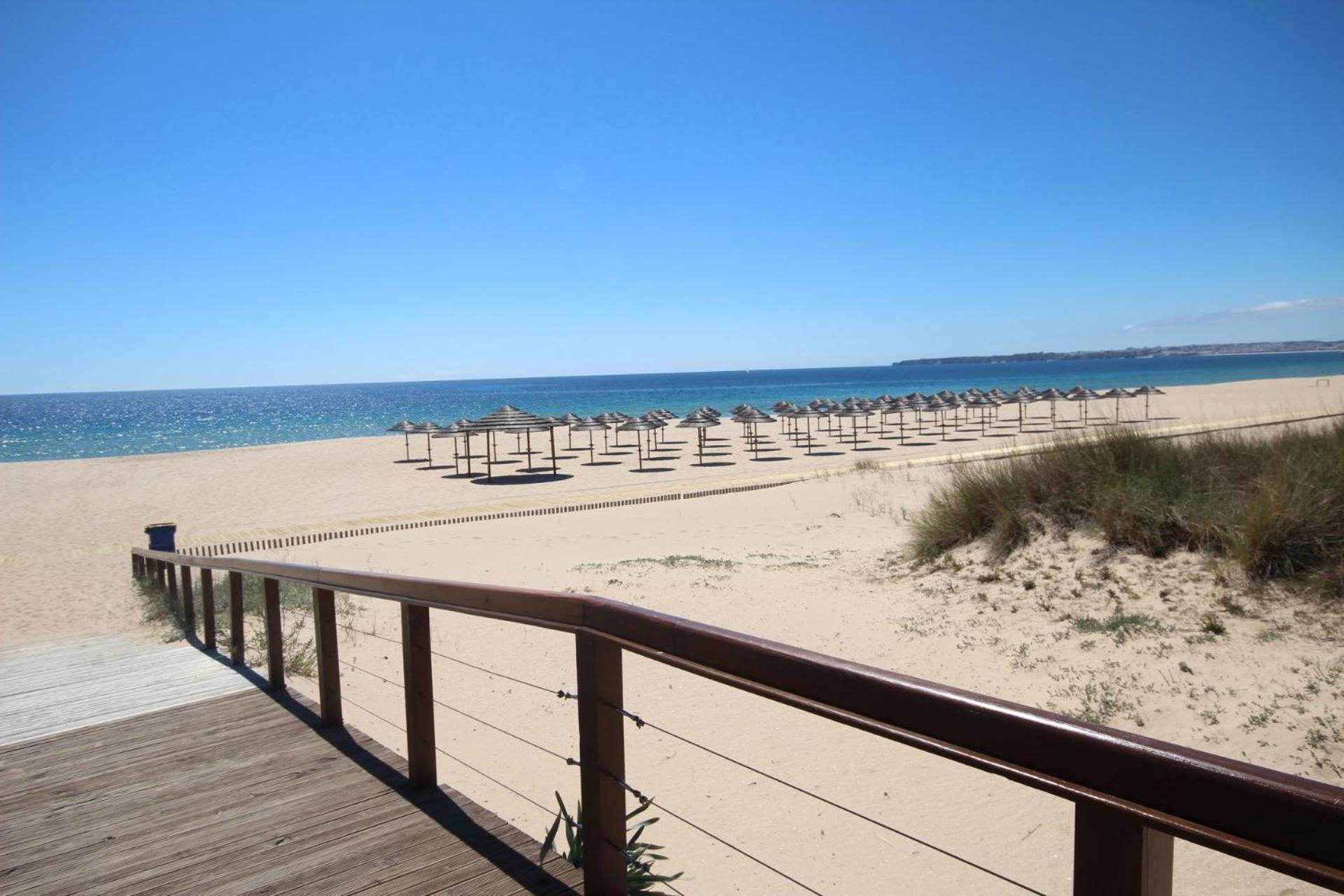 Apartment On The Beach By Amcf Alvor Ngoại thất bức ảnh